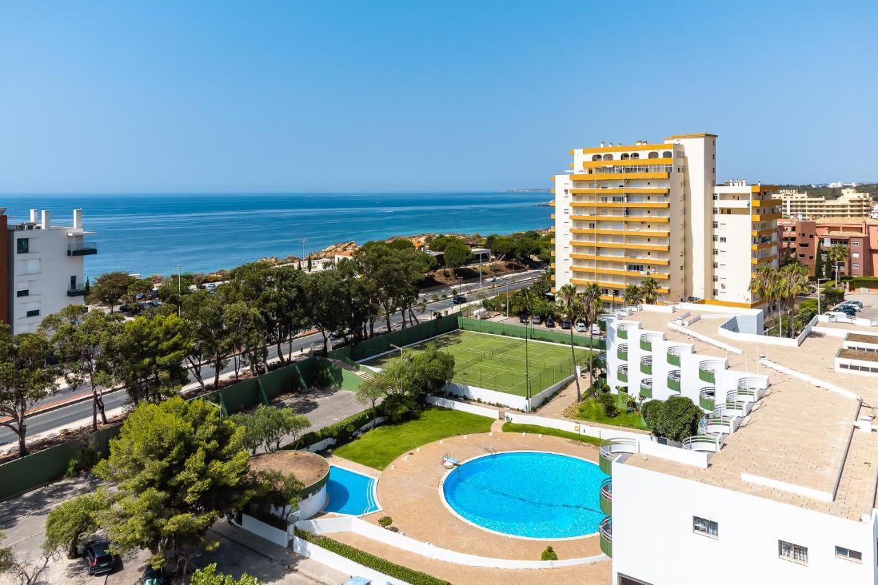 Charming Apartment W/ Pool & Balcony In Portimao By Lovelystay المظهر الخارجي الصورة